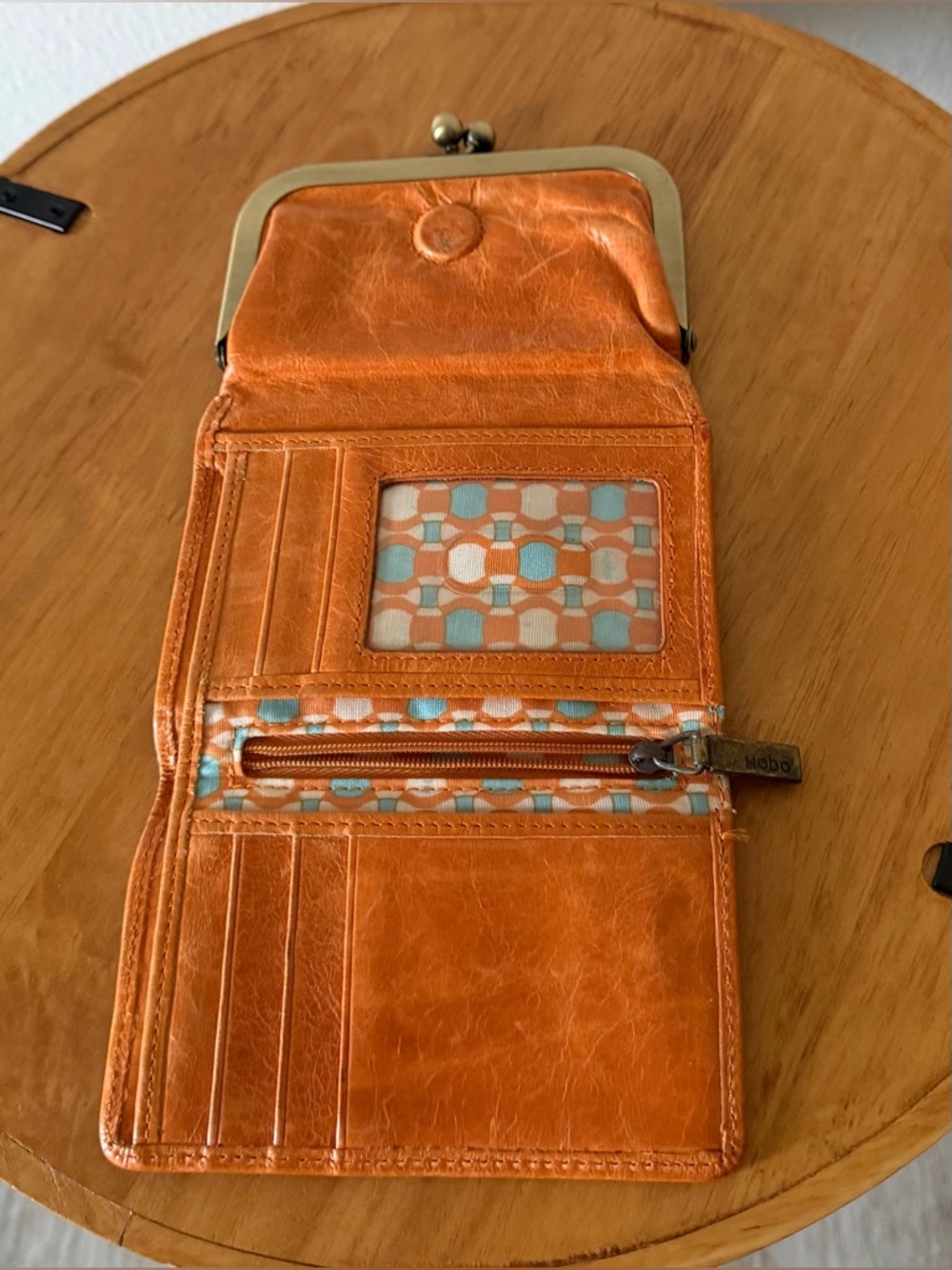 HOBO Robin Compact Wallet - Picture 3 of 4
